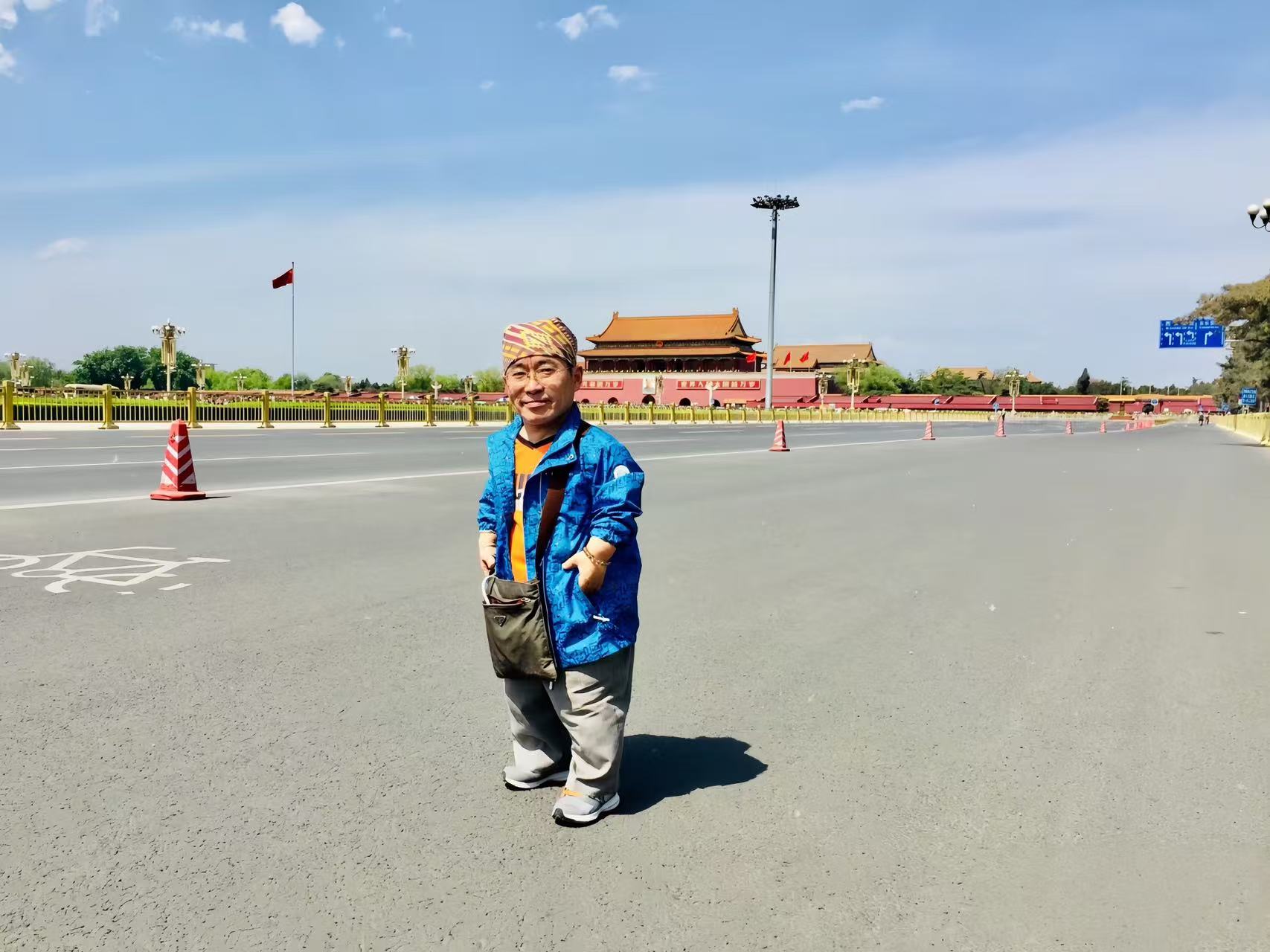 著名特型演员李爽