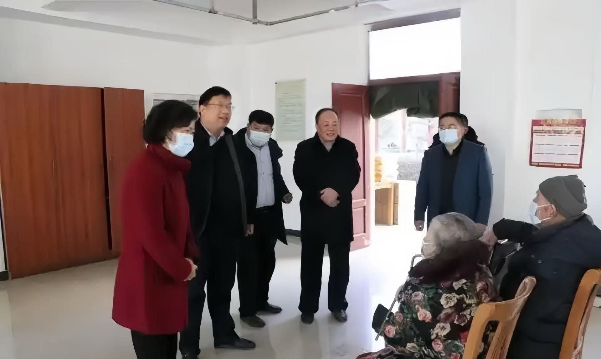 冬日暖情满丹阳 诚信集团敬老院慰问传递关爱​